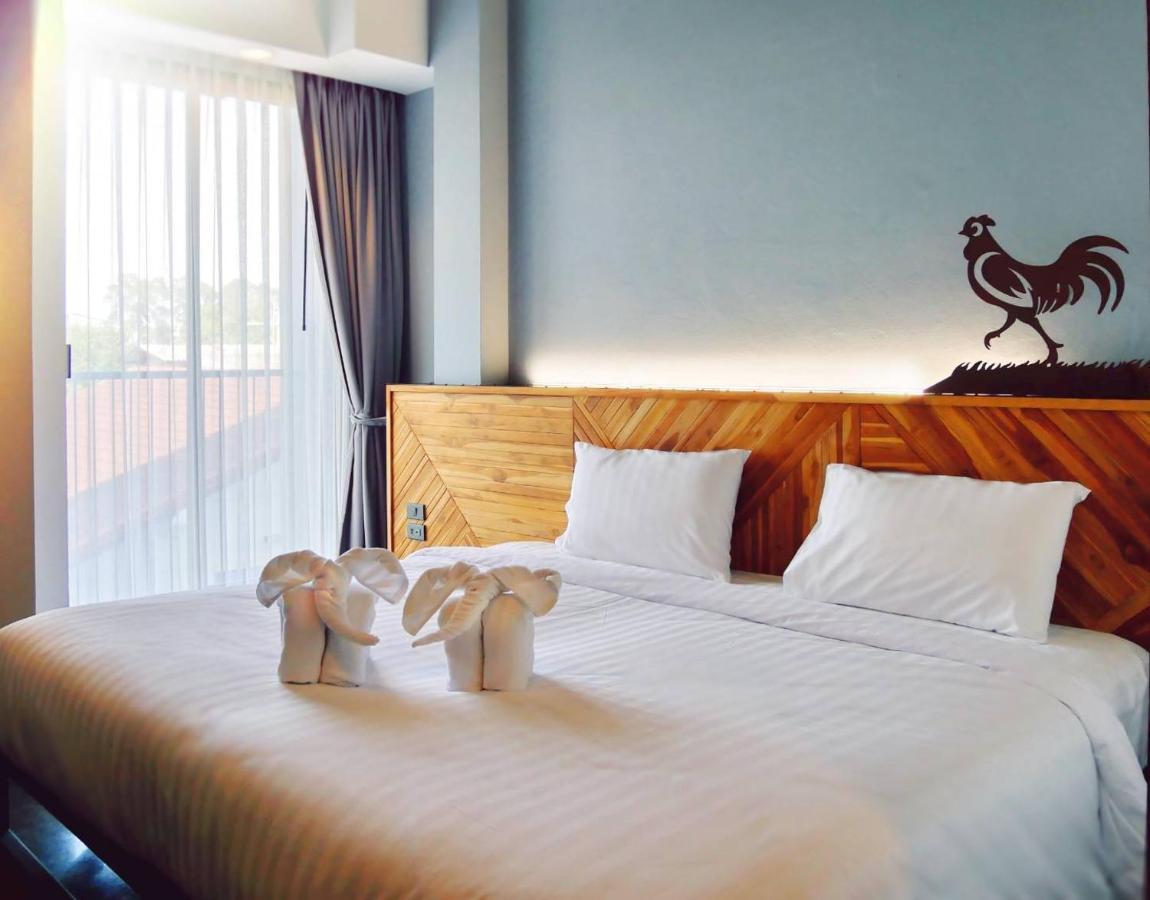 Ou Hotel Пхитсанулок Экстерьер фото